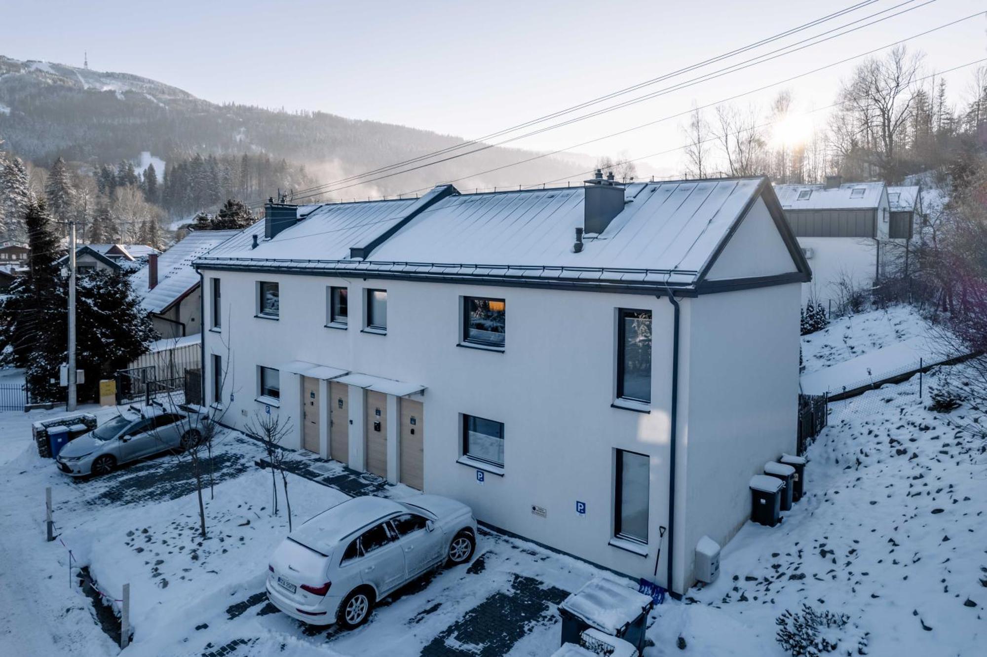 Apartament Kasztanowy Blisko Centrum - Dream Apart Szczyrk Luaran gambar